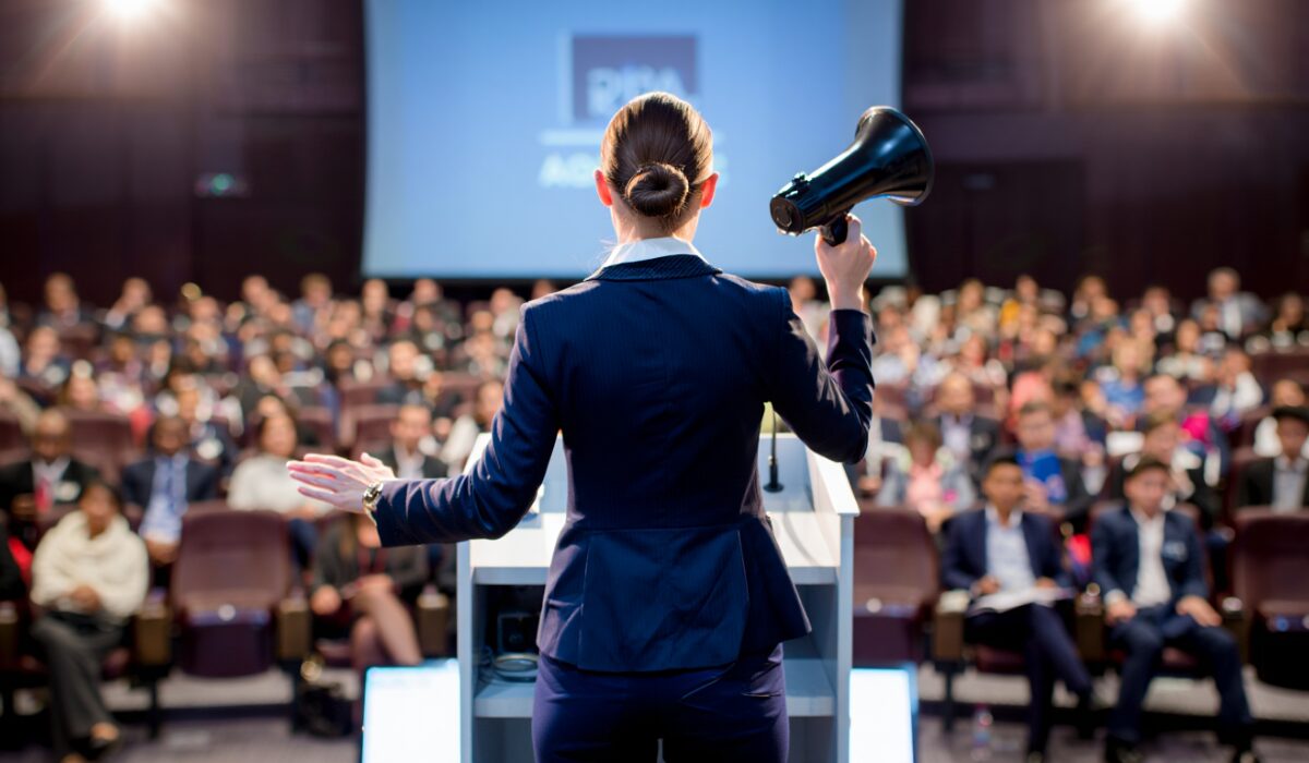 Ton de communication 30 exemples qui vont doper votre engagement SEO